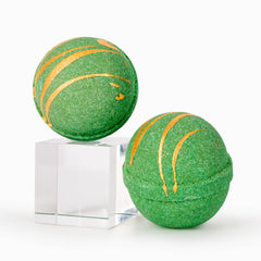 Cait + Co - Christmas - Holly Jolly! Bath Bomb