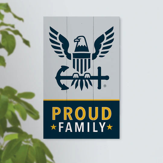 US NAVY PROUD FAMILY PALLET DÉCOR