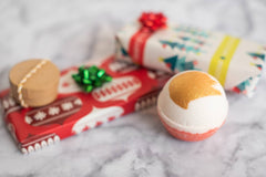 Cait + Co - Christmas - All is Bright Bath Bomb