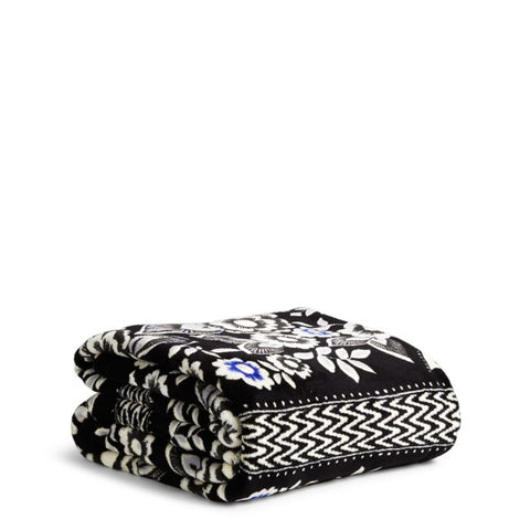 Vera Bradley 80"x 50" Throw Blanket Snow Lotus