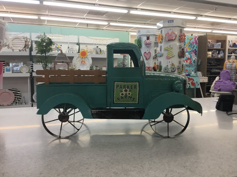 Metal Antique Truck